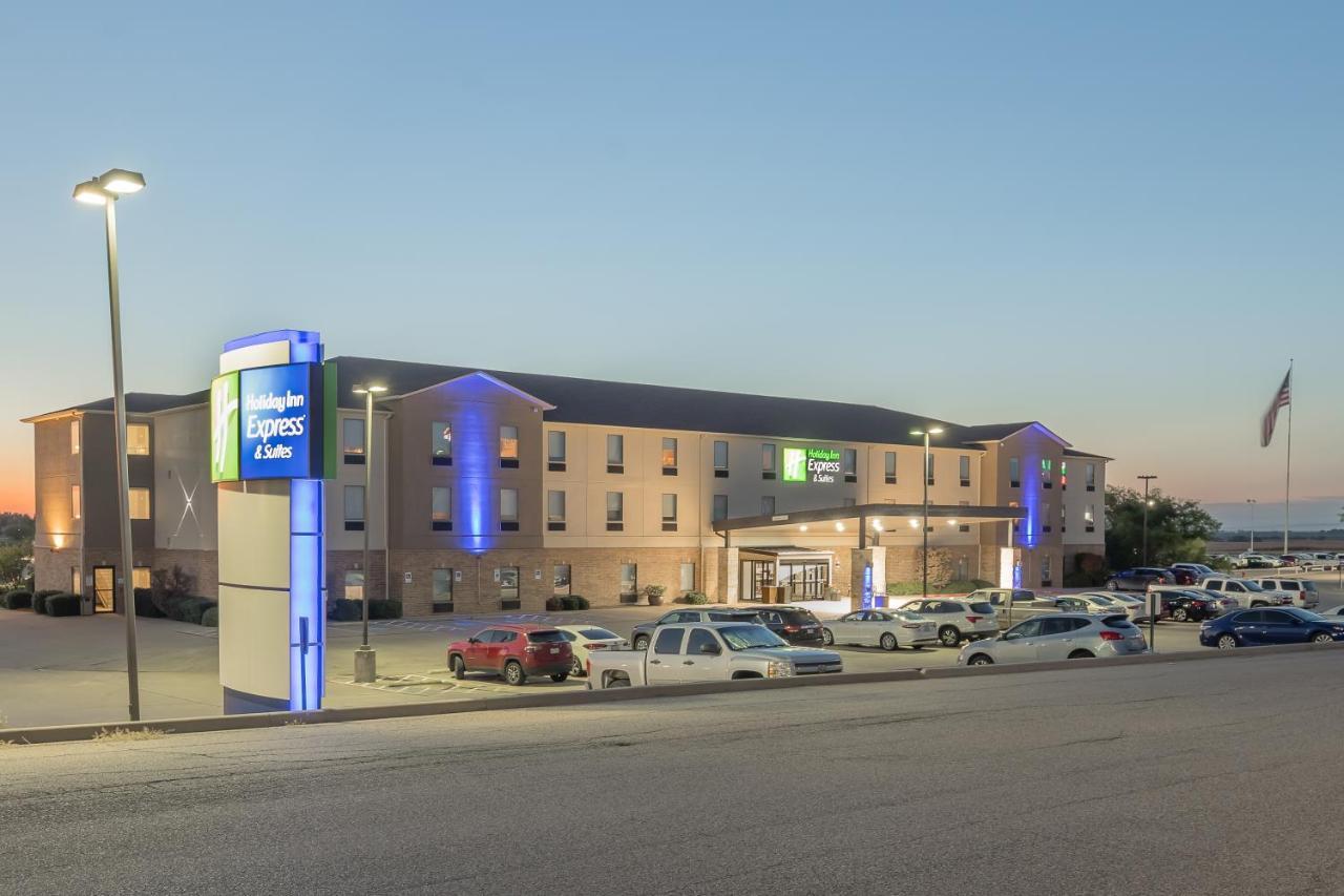 Holiday Inn Express & Suites N Waco Area - West By Ihg Zewnętrze zdjęcie