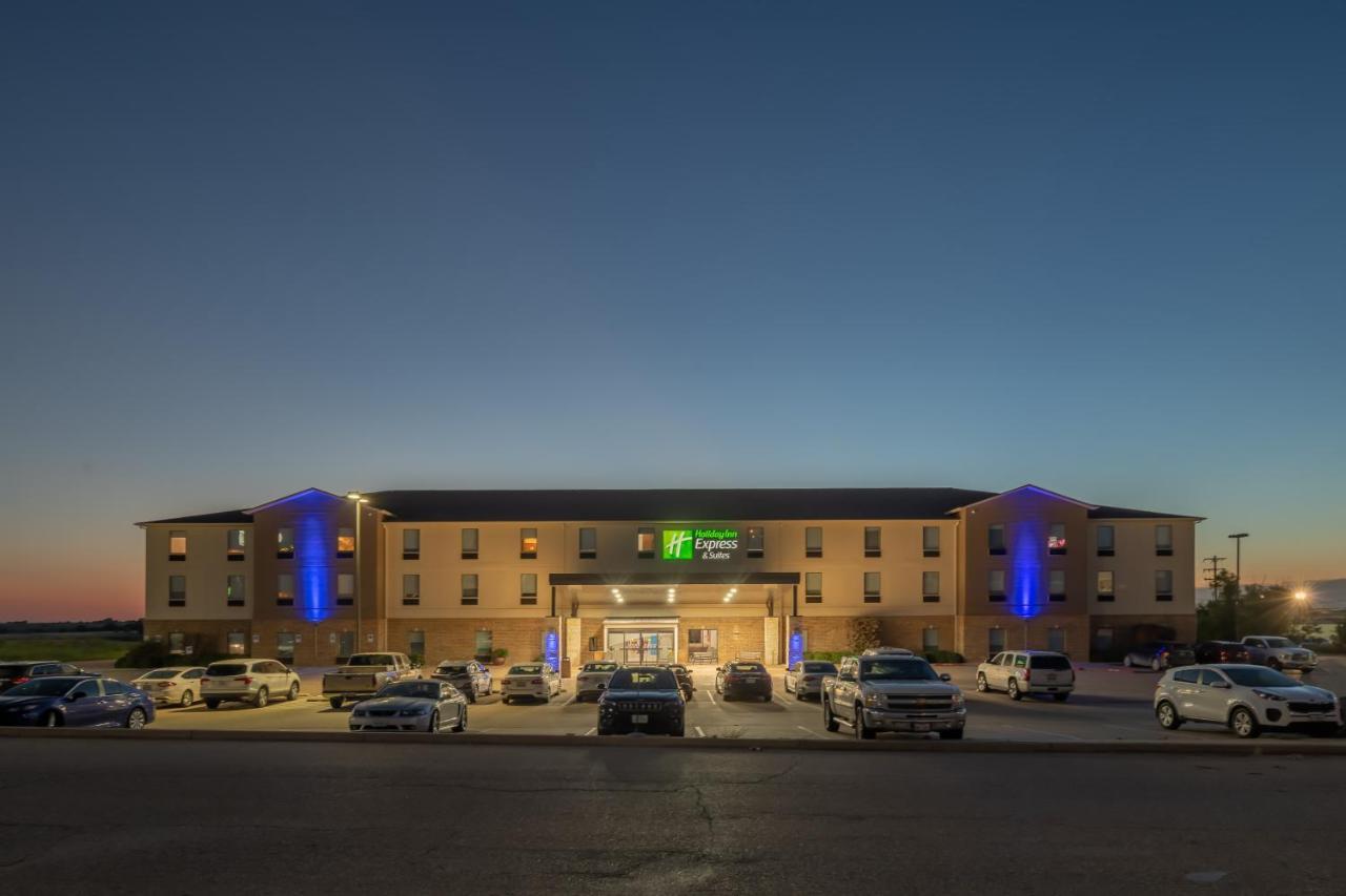 Holiday Inn Express & Suites N Waco Area - West By Ihg Zewnętrze zdjęcie