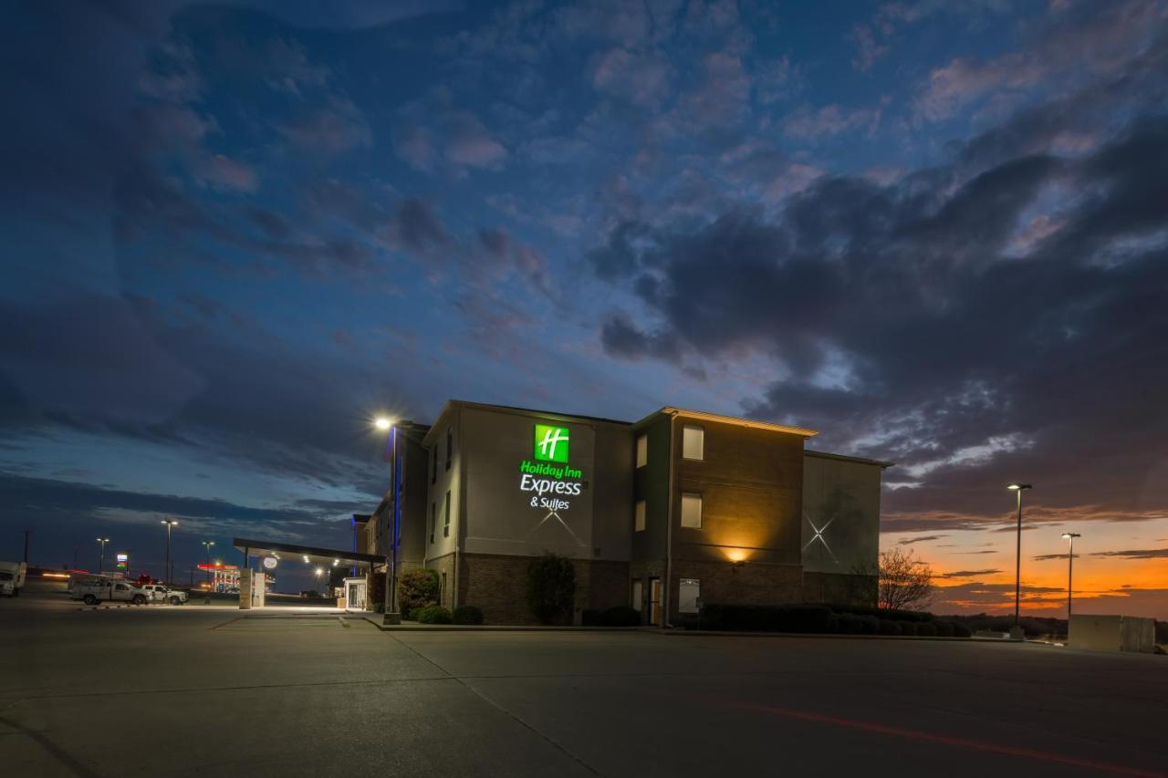 Holiday Inn Express & Suites N Waco Area - West By Ihg Zewnętrze zdjęcie
