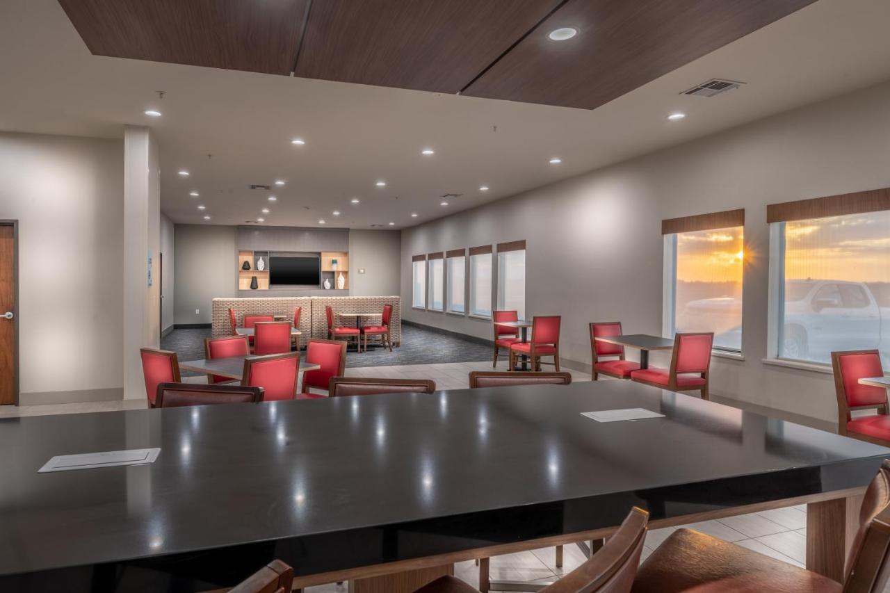 Holiday Inn Express & Suites N Waco Area - West By Ihg Zewnętrze zdjęcie